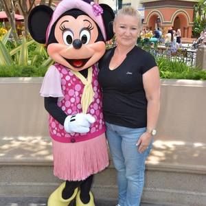 Meet your Posher, Paula